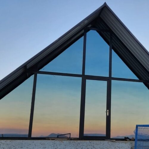 4afcb001-e277-465e-a510-b8501b77957e