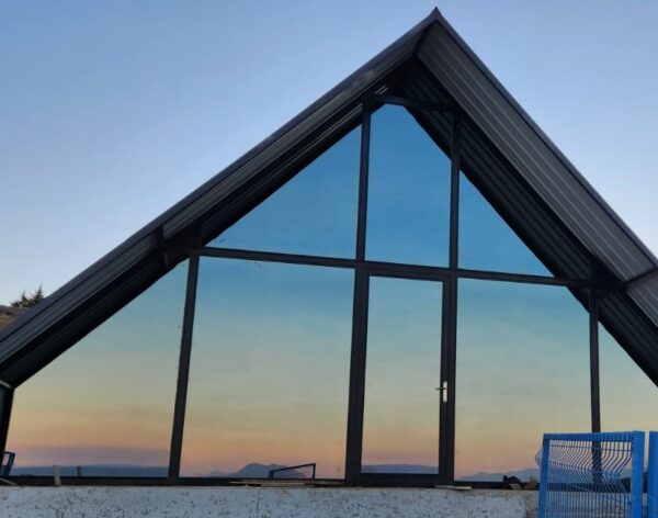 4afcb001-e277-465e-a510-b8501b77957e